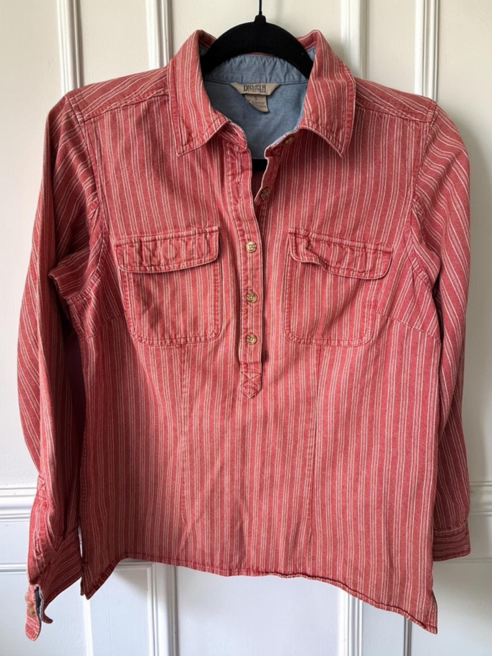 Duluth Trading Co Women’s S Red Stripe Cotton Utility Shirt Button Front Casual
